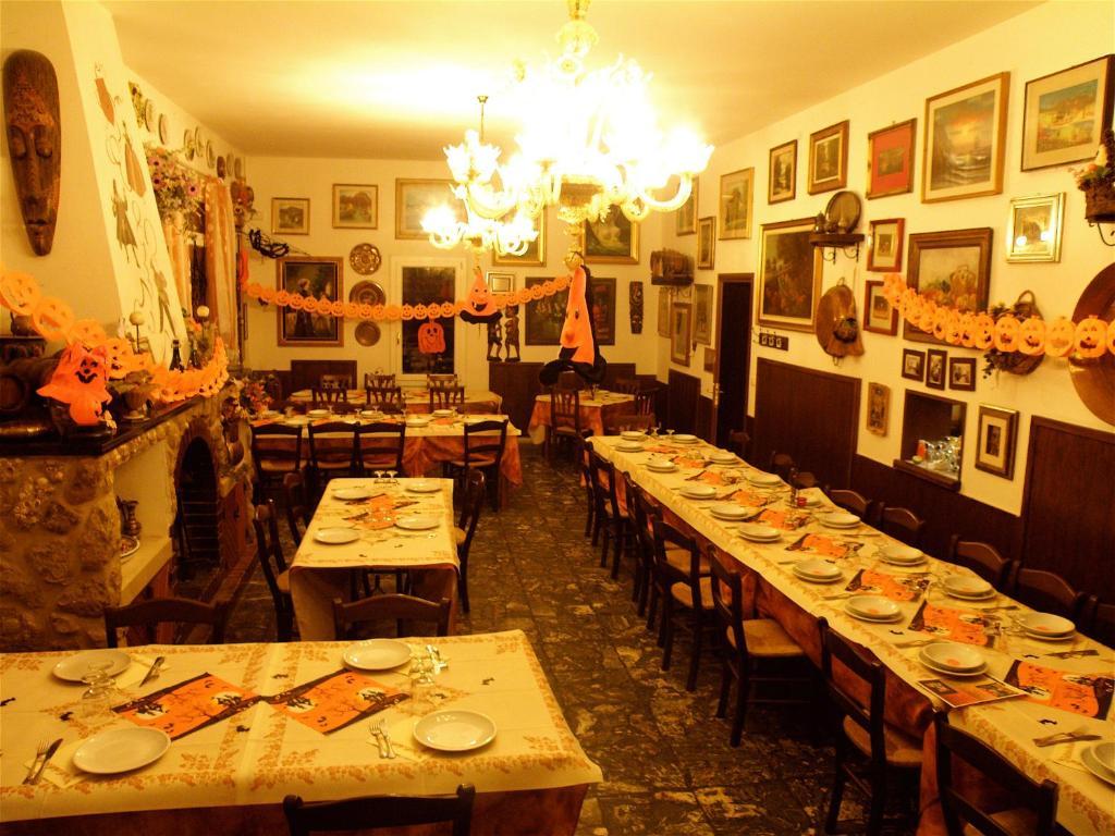 Agriturismo Ca' Isotta Castello di Serravalle Экстерьер фото
