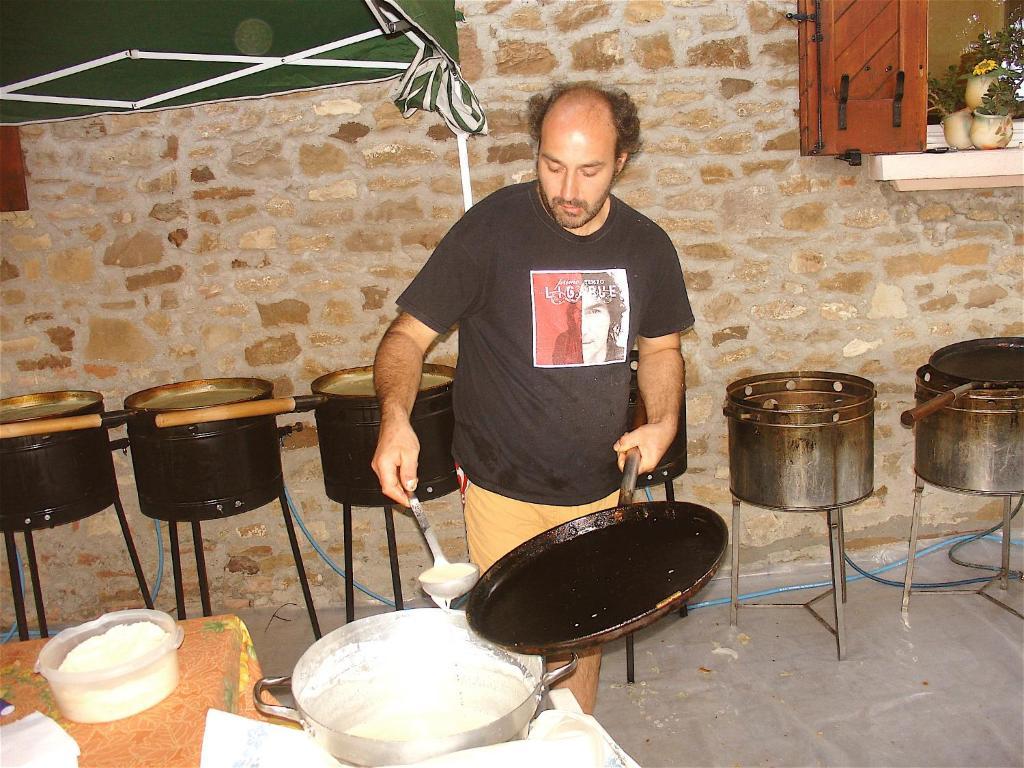 Agriturismo Ca' Isotta Castello di Serravalle Экстерьер фото